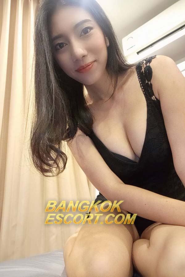 Satisfying sex service escort Thanakorn Dunaújváros