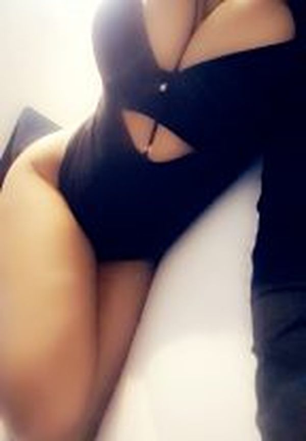 Escort Dorka,Pécs outcall only in hotels