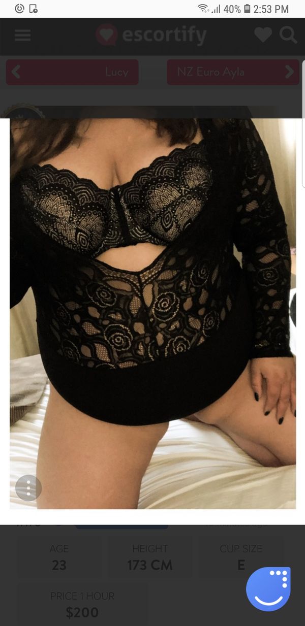 Monik, 36, Szolnok - Közép-Magyarország, Hot Escort Girls