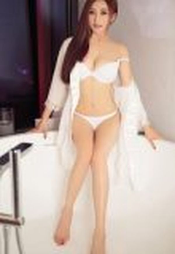 Escort Boutaina,Zalaegerszeg outcall only in hotels