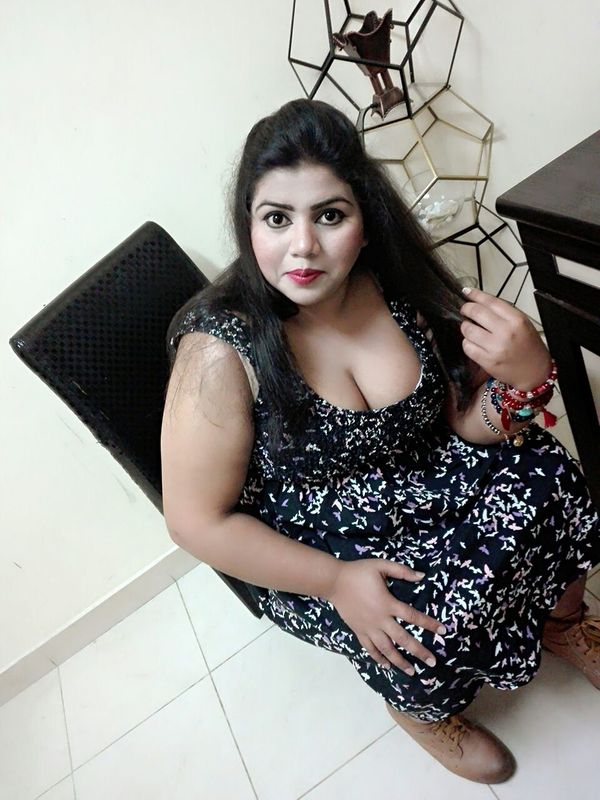 Queency, 43, Tatabánya - Közép-Magyarország, Real Escort Sex