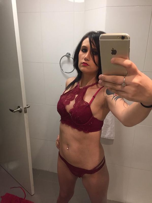 Escort Lorelai123,Békéscsaba outcall only in hotels